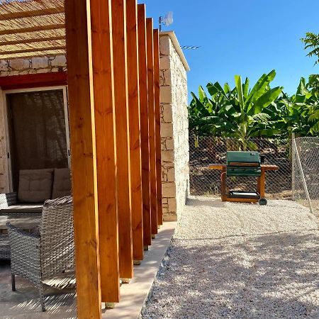 Ammos Luxury Suits And Residences Peyia Exterior photo
