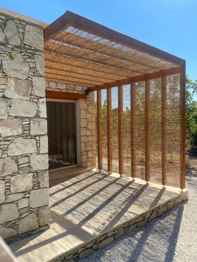 Ammos Luxury Suits And Residences Peyia Exterior photo