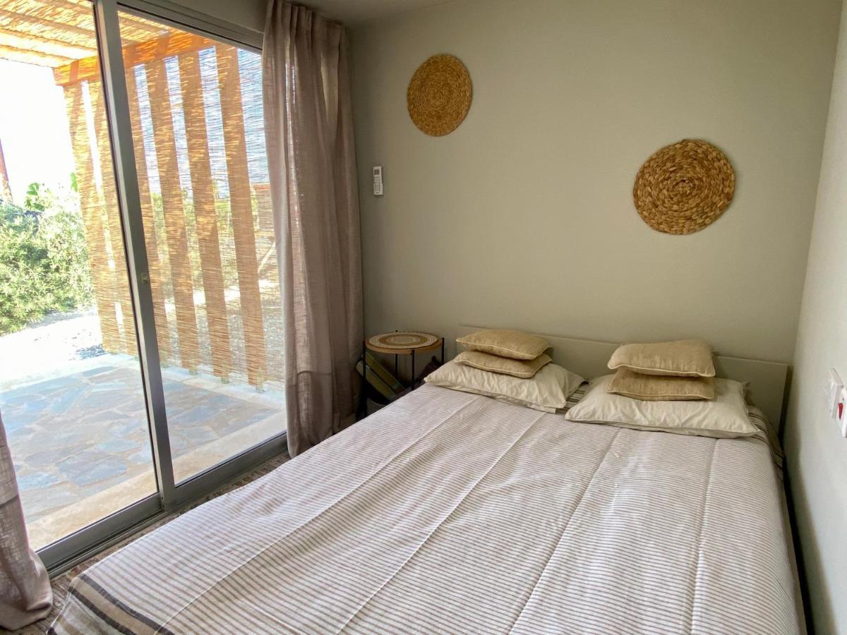 Ammos Luxury Suits And Residences Peyia Exterior photo